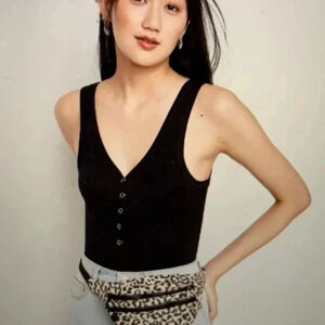 Nwt! RIBBED BODY SUIT. SIZE XL